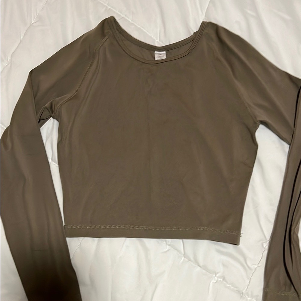 Green Long Sleeve Fitted Crop Top